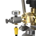Intergases 2 kg refillable CO2 cylinder with SodaStream Terra W21.8 adapter kit, pressure gauge and 1.5 m hose – detail-head